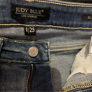 Judy Blue Surfs up light wash, hi  waisted destroyed, fit flare leg